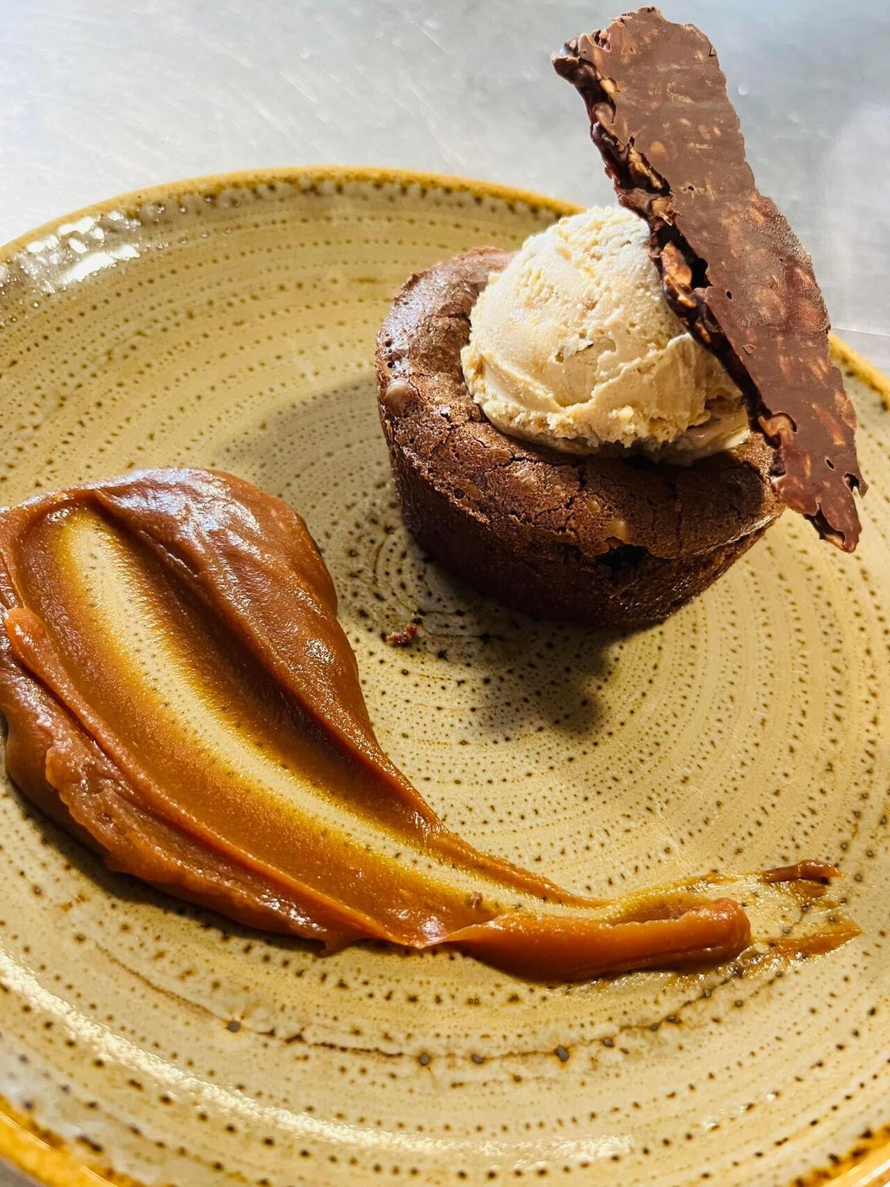 Fondant au chocolat et glace